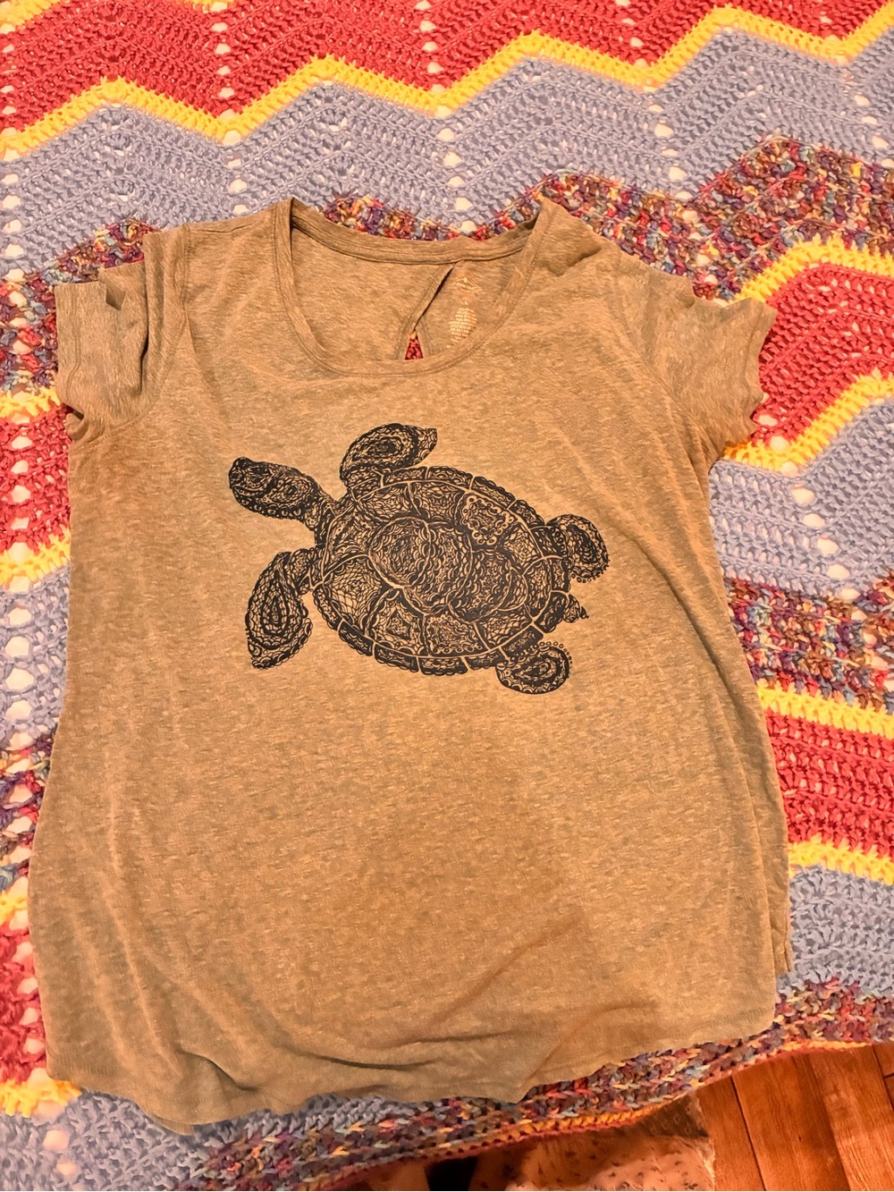 Women's Olive Short Sleeve Turtle Graphic Tee
